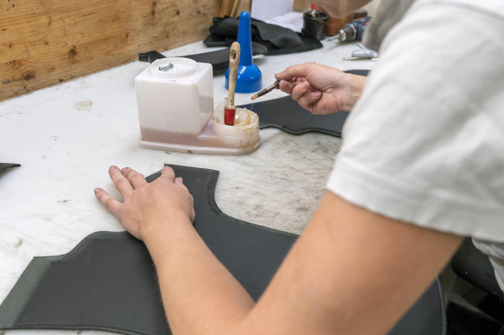Fachmann/frau Leder und Textil EFZ berufsberatung.ch