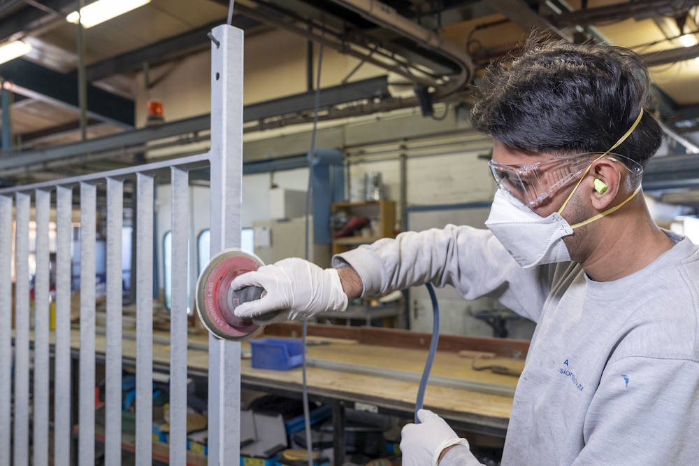 Oberfläche abschleifen