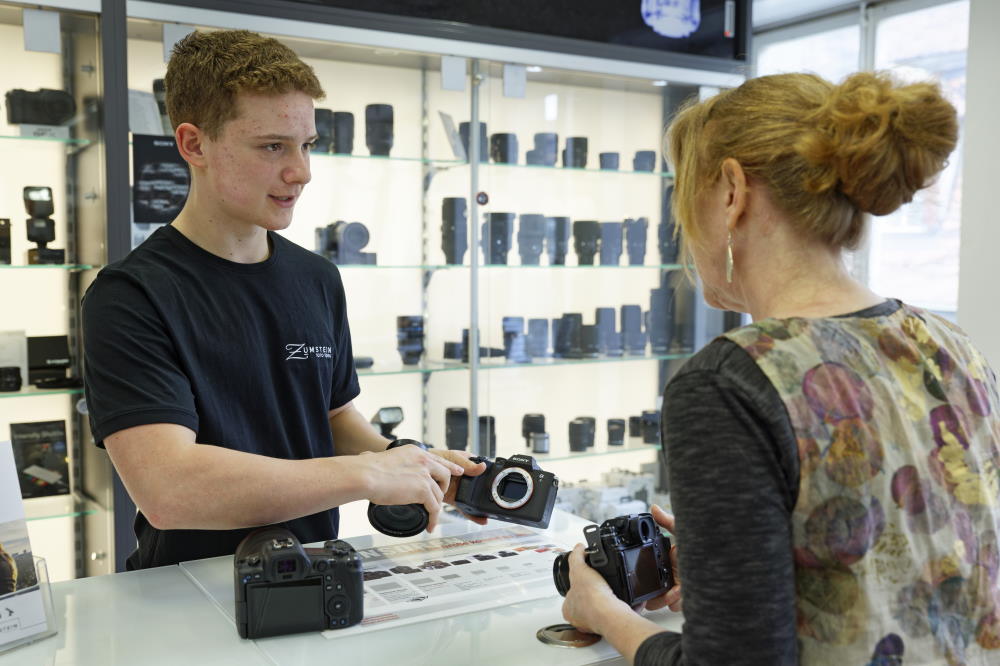 Verkauf von Fotoapparaten und Zubehör