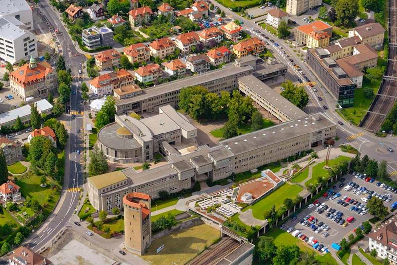 Hauptgebäude der Universität Freiburg. © vision on wings Manfred Richter